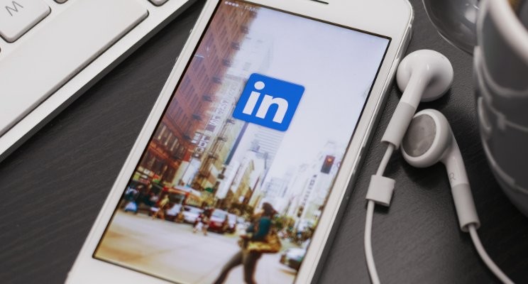 Why You Should Be Using Linkedin Video