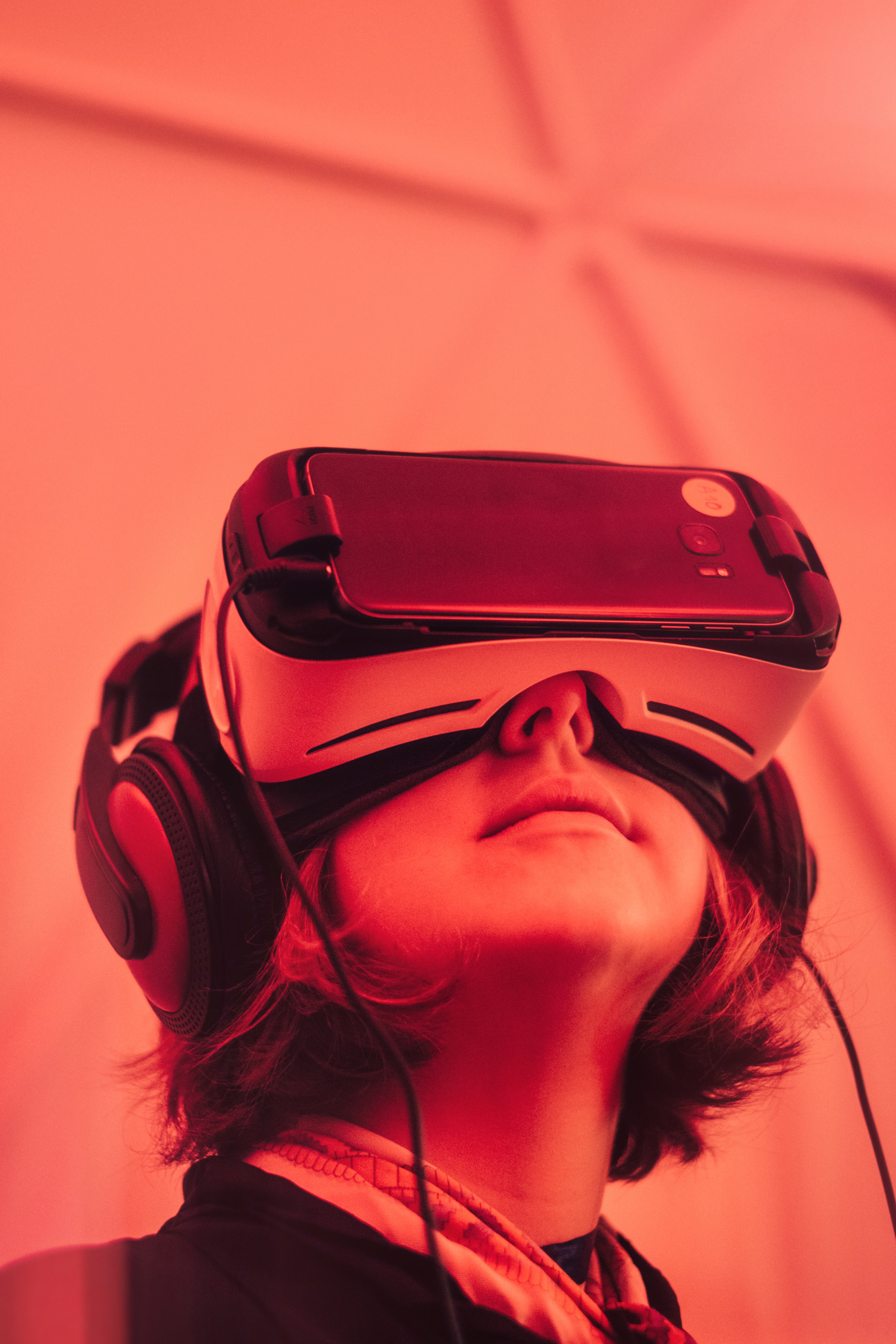 Virtual Reality in Marketing: What Works, What Doesn’t